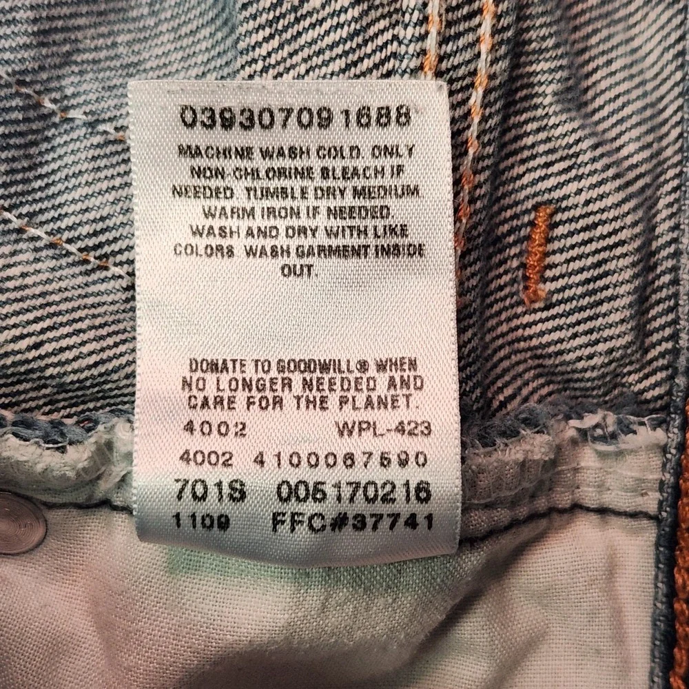 Levi's 517 Boot Cut Jeans Tag 33x32 Fits 32x31 Medium Wash Cotton 2009 Mexico